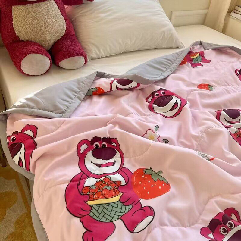 selimut bedcover disney katun lotso mickey toy story pooh minnie
