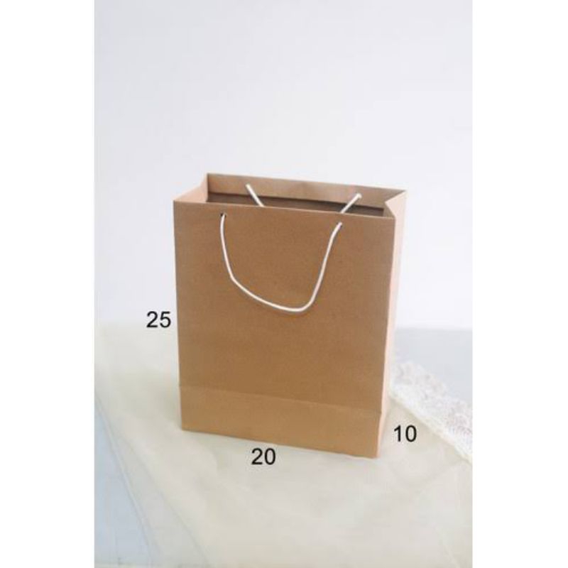 

Paper Bag polos ukuran 20x10x25 murah