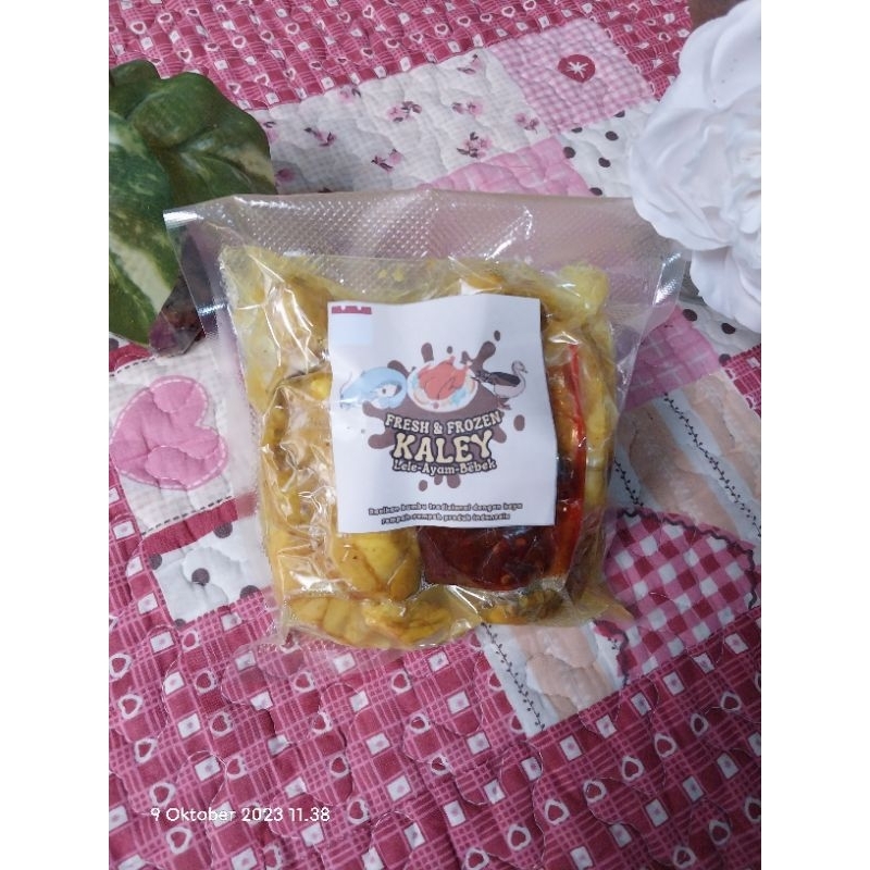 

ayam ungkep bumbu kuning