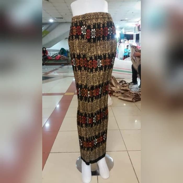 rok plisket batik / rok plisket batik bawahan kebaya / rok plisket batik jumbo / rok plisket batik m