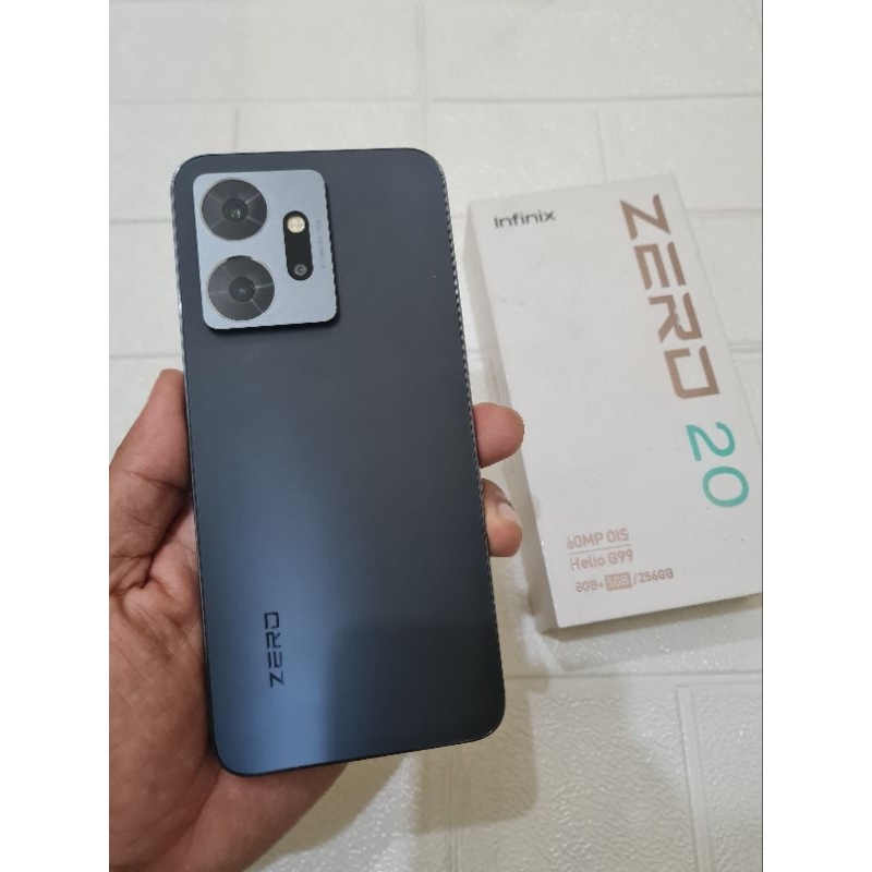 infinix zero 20 8/256 second like new