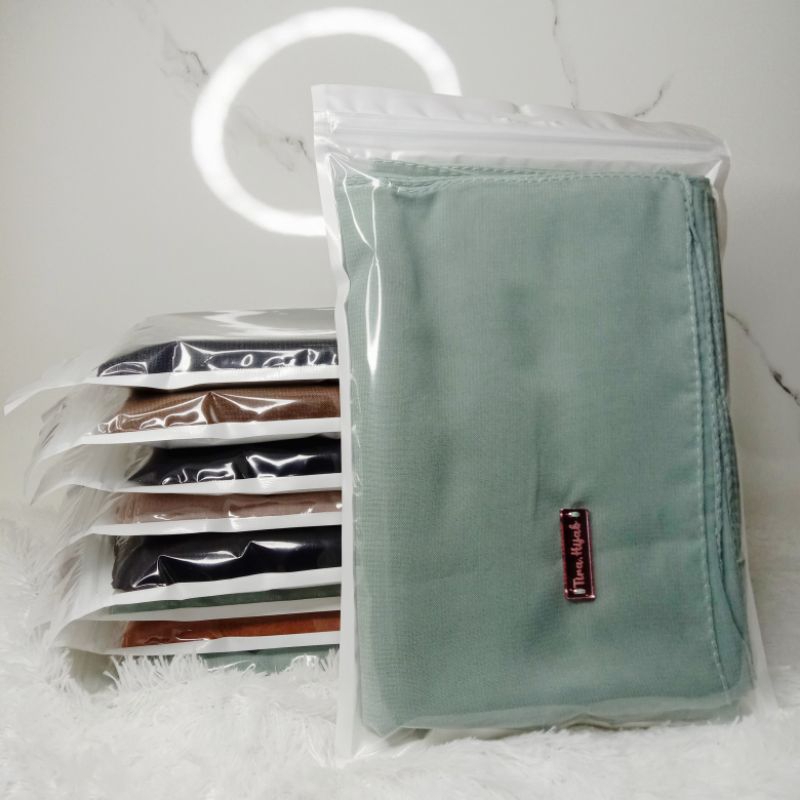 BELLA SQUARE POLYCOTTON/KERUDUNG SEGI EMPAT BELLA SQUARE/KERUDUNG POLYCOTTON