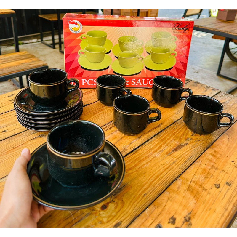 Cangkir set keramik list gold cangkir kopi plus tatakan gelas keramik black