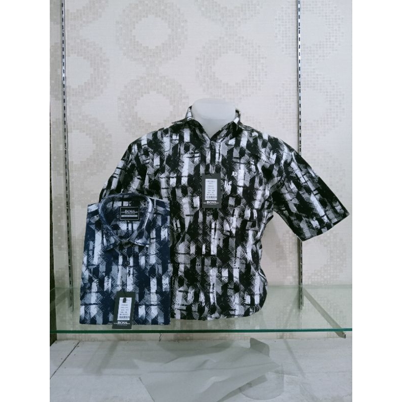 KEMEJA MOTIF ABSTRAK TERBARU BOSS LENGAN PENDEK kode:5165