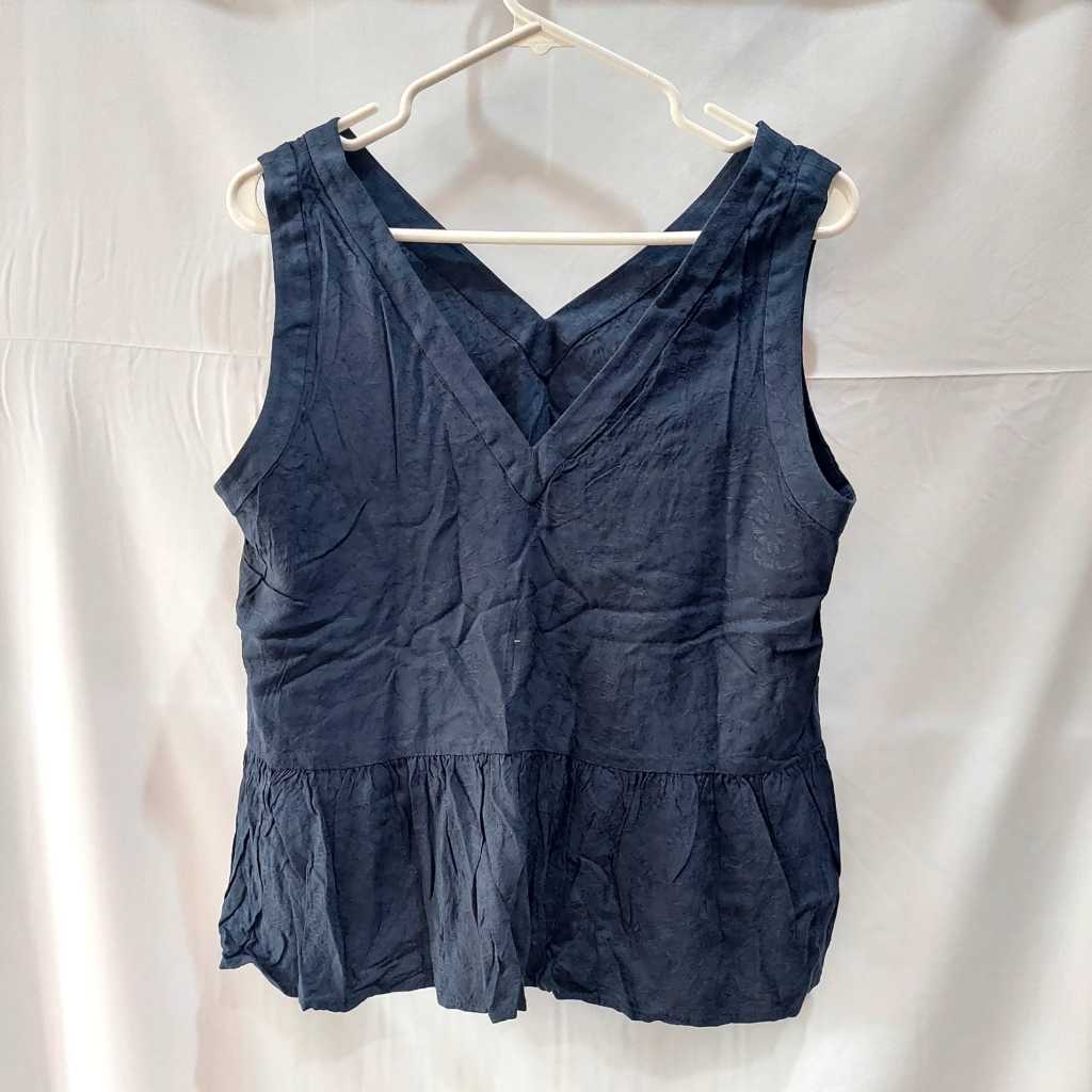 PRELOVED LOFT Top Navy Blue V-Neck Sleeveless Blouse Rayon / Blouse Wanita