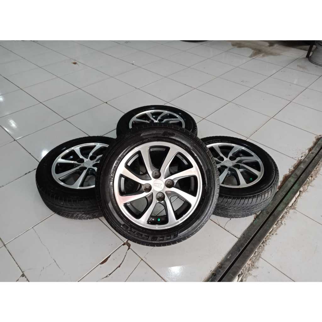 pelek mobil bekas murah oem sigra r14 + ban pnp agya ayla vios starlet mirage soluna picanto