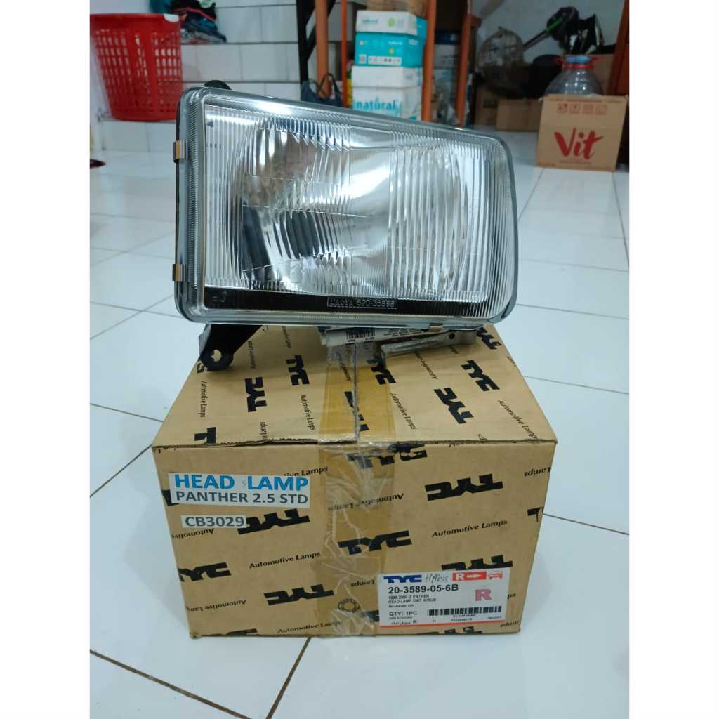 HEADLAMP/LAMPU BESAR DEPAN ISUZU PANTHER OLD 2.5CC 1996-2000/KRISTAL RH/KANAN (HYP3)