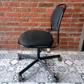 kursi kantor besi roda murah grosir ecer