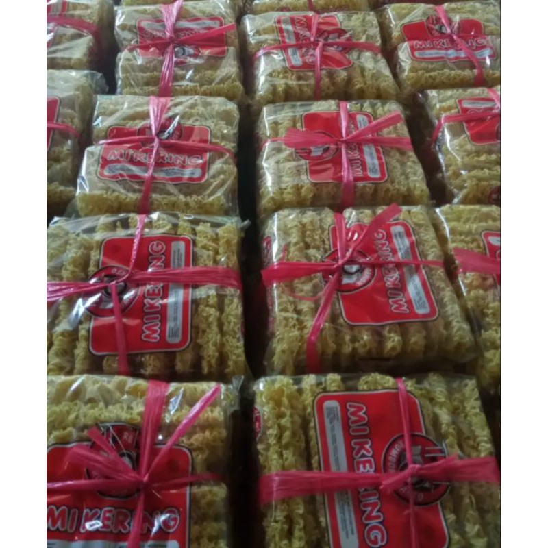 

mi kering bakso 5 pcs
