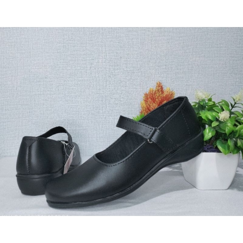 Sepatu pantofel cewek paskibra pantofel wanita hitam