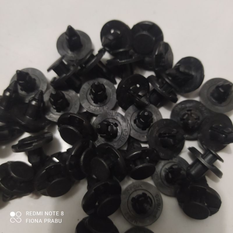 kancing klip liner bemper toyota avanza xenia inova universal original