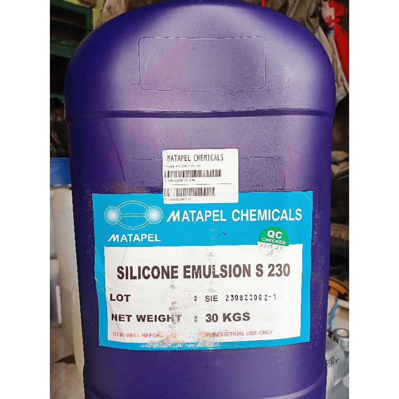 SILIKON S230/SILICON EMULSIEN S230 MATAPEL/pengkilapbodymobil @30kg