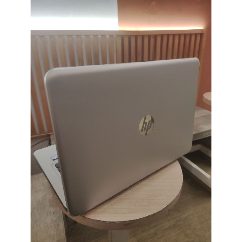 Laptop HP 348 G4 i5 7th 8gb 256gb Mulus Bergaransi