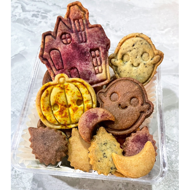 

Halloween japanese butter cookie FULL BUTTER / cemilan halal premium kue kering snack enak anak / hadiah hampers unik ulang tahun
