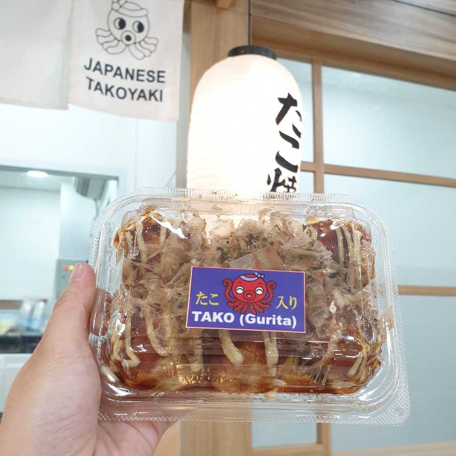 

Takoyaki Tako Matang Fresh / Isi Gurita / Octopus Dengan Saus dan Katsuobushi 6 pcs