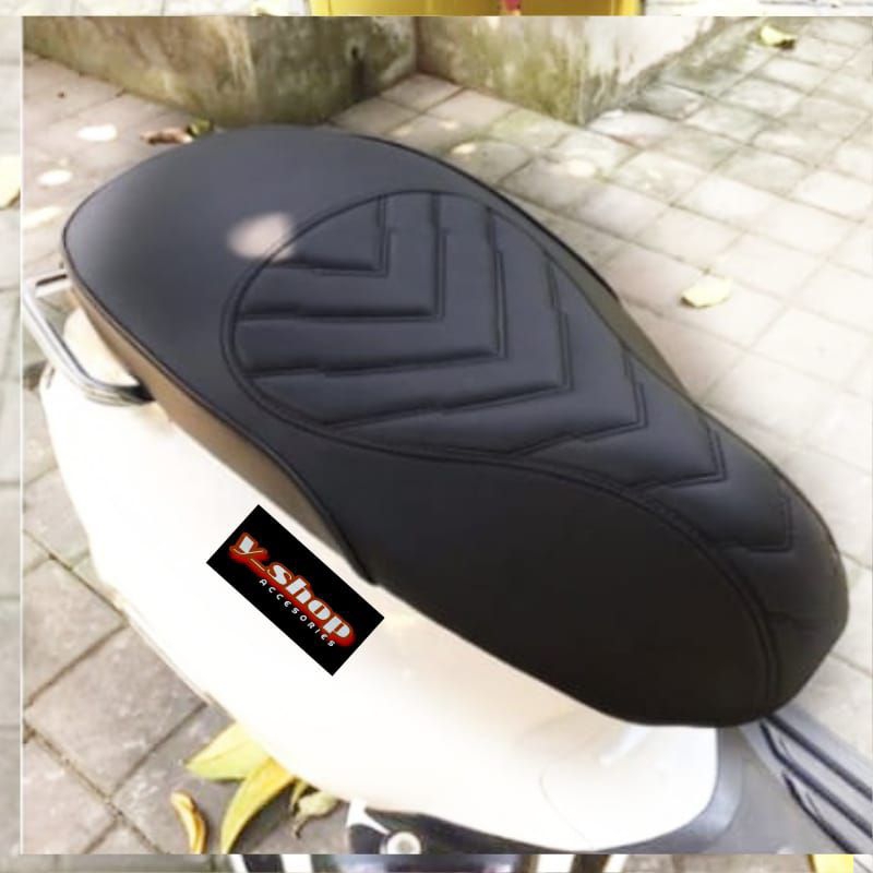 Sarung Cover Kulit Jok Vespa Gts Sprint Lx S Iget Custom Variasi Terbaru