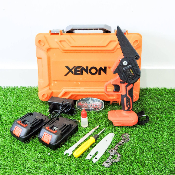 Chainsaw mini charger CDMCS1845 4" Xenon