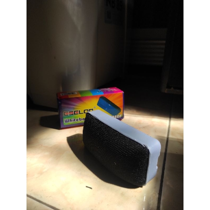 Spidol Papan Tulis Warna Hitam & Penghapus