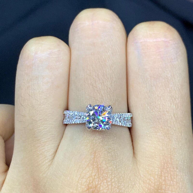 Cincin Berlian Eropa solitaire ring