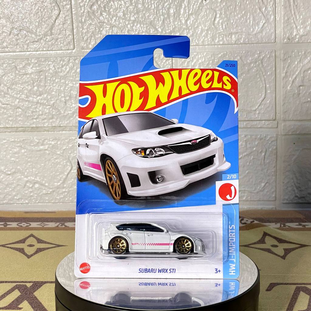 HOTWHEELS SUBARU WRX STI WHITE PUTIH BIRU HW J IMPORTS DIECAST MAINAN ANAK