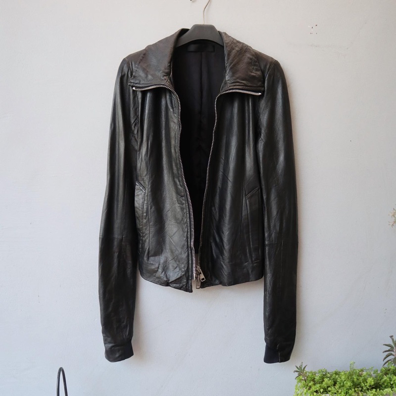 Jaket kulit asli cewek wanita outer kulit Pl bekas preloved second