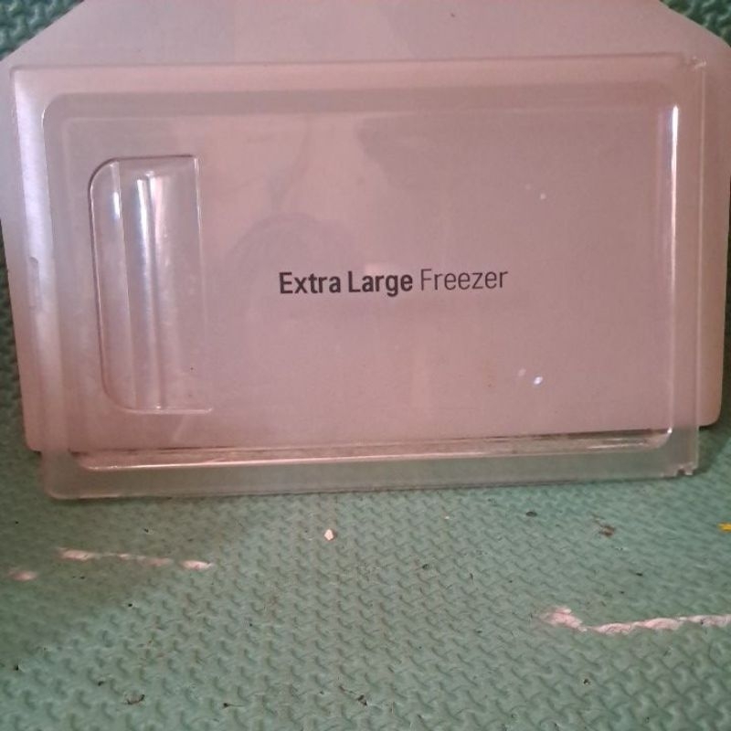 tutup freezer bekas kulkas LG 1PINTU model GN-Y201 SL