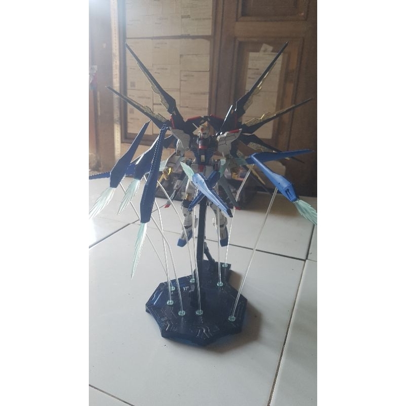 MG1/100_STRIKE_FREEDOM_FULLBURST_JUNK