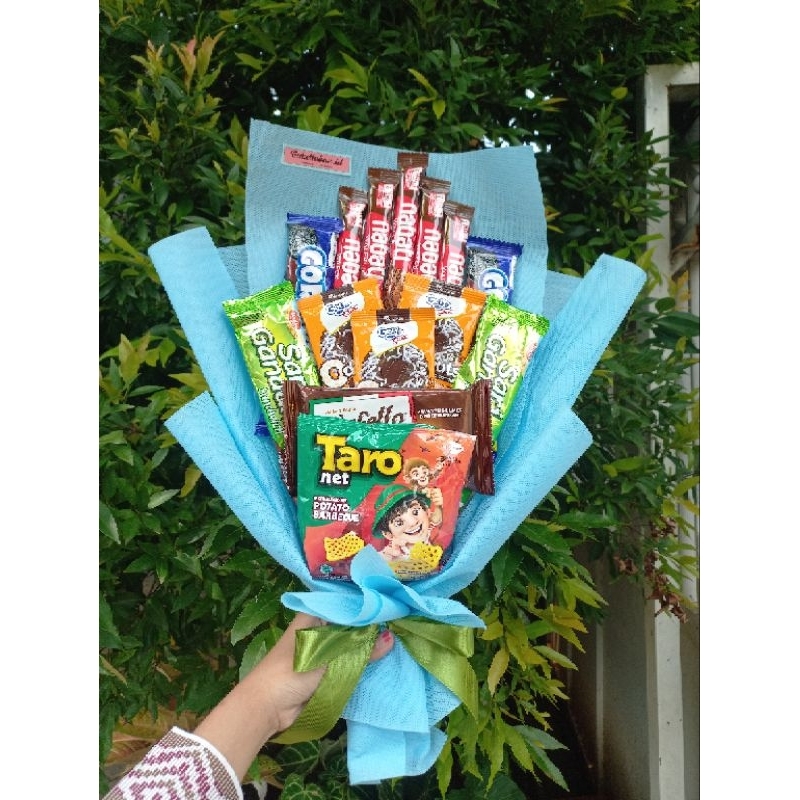 

Buket Snack/Buket Wisuda/Souvenir Ultah/Kado Ulang Tahun