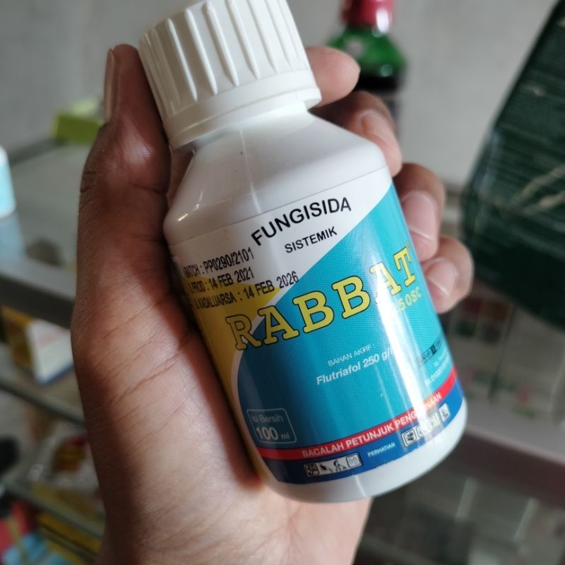 Fungisida Rabbat 250 SC 100 ml Untuk Mengendalikan jamur bermacam tanaman tomat cabe / Kering pucuk