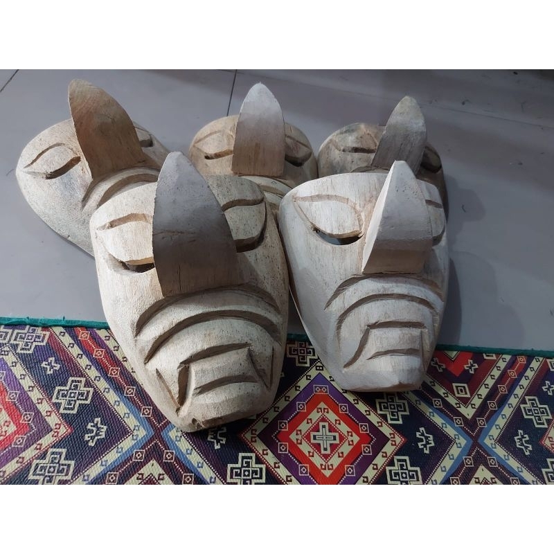 Mentahan ganongan seram
