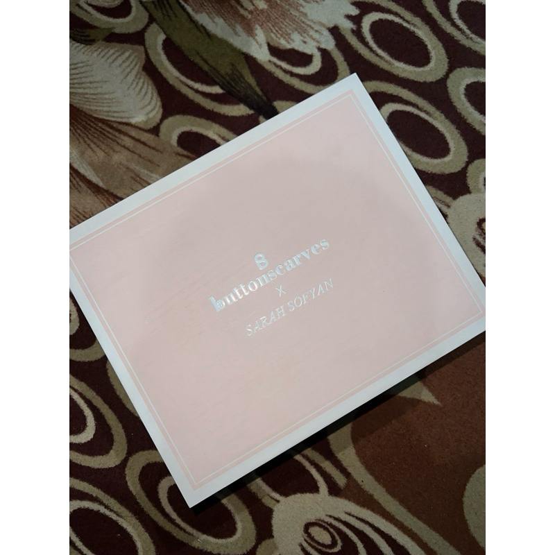 Sarah Bag Buttonscarves