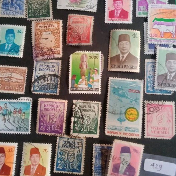 

S429 Koleksi Prangko Kuno Indonesia Banyak Pilihan Murah