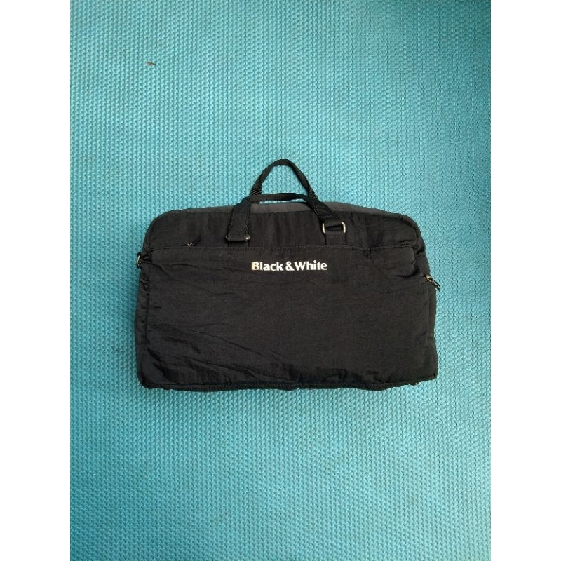 Duffle bag/Tas Minggat/Tas Berpergian/Tas Bawa Pakaian atau Perlengkapan/Travel bag Second Brand Bla