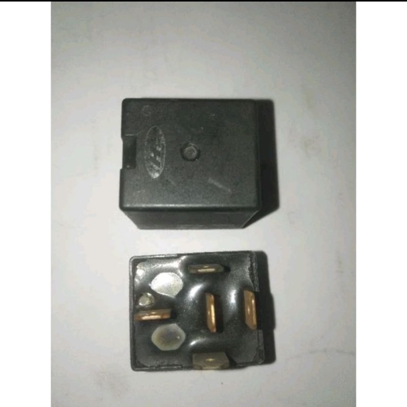 relay kaki 5 Vario