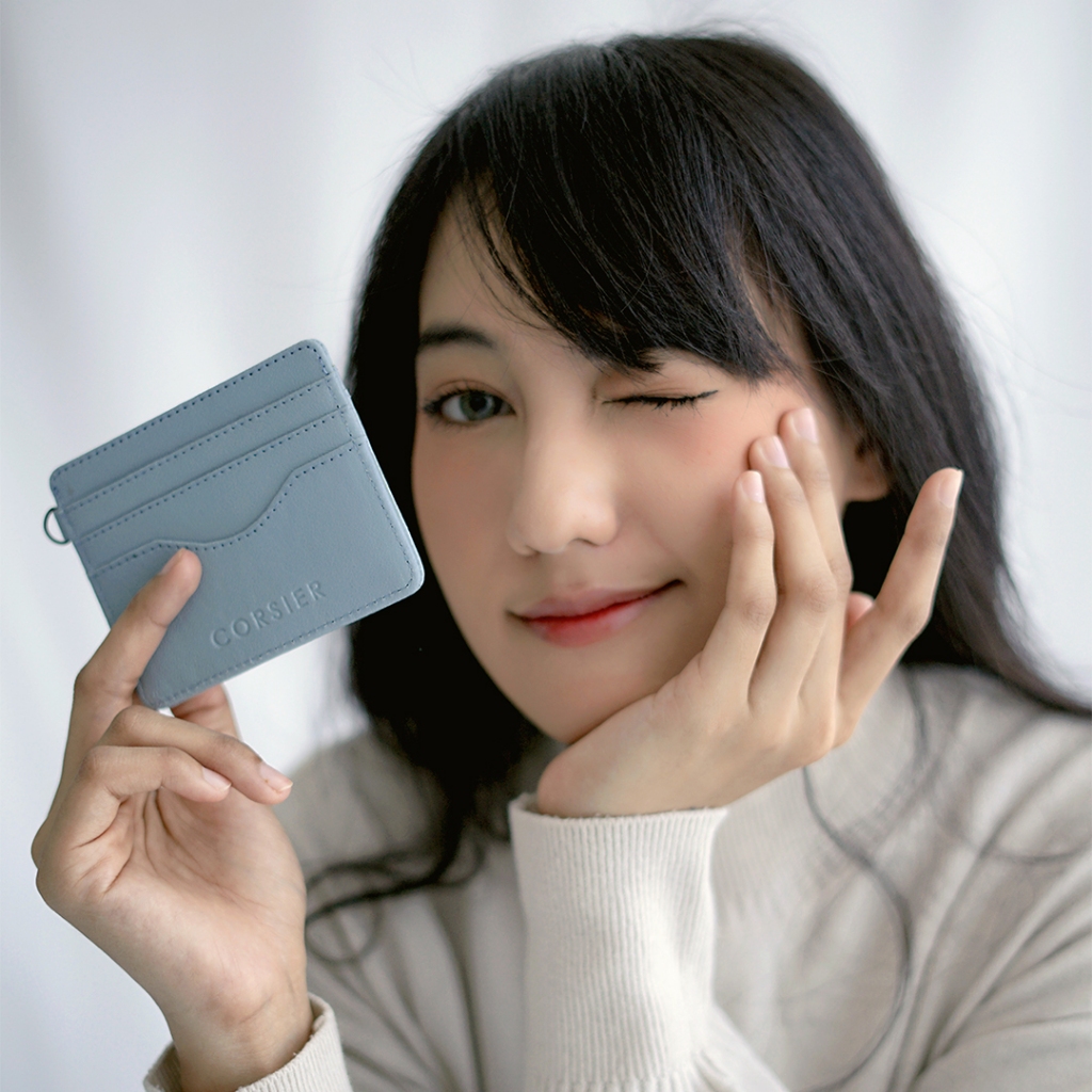 

Corsier Holt - Card Holder ID Card Wanita
