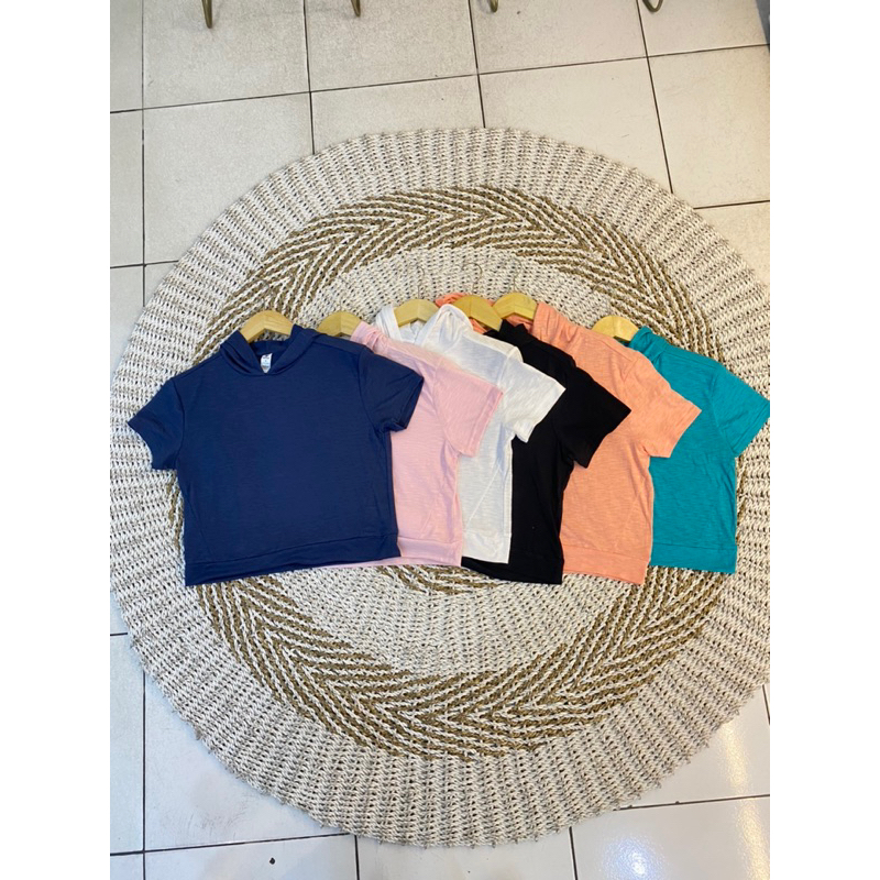 HOODIE CROP LENGAN PENDEK