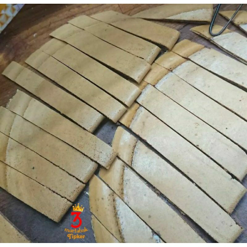 

Martabak tipis kering coklat wijen