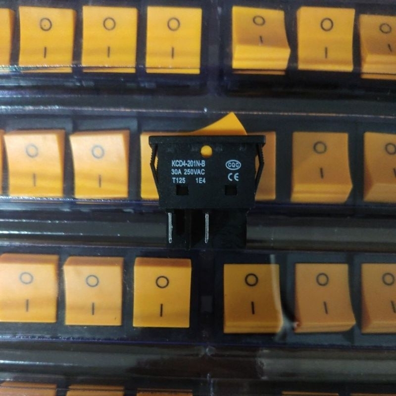 -30A- SAKLAR ON OFF 30 A BESAR