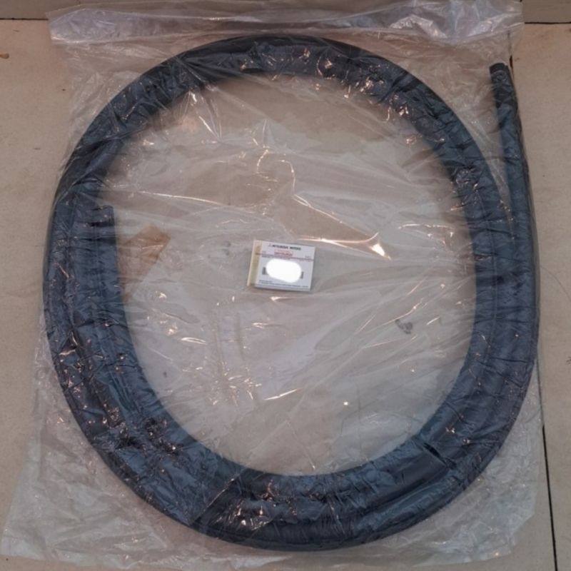 Karet Body Pintu Belakang Mitsubishi Xpander Xpander Cross