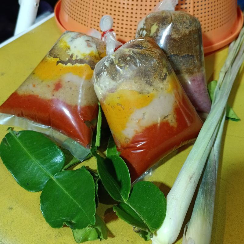 

Berbagai Macam Bumbu (Ungkep/Rendang/Soto/Gulai/DLL)