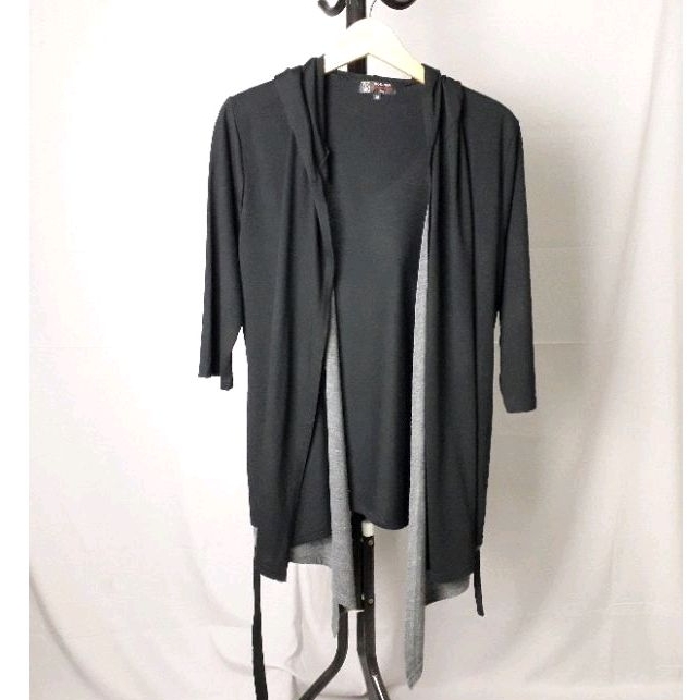 MICHEL KLEIN Outer Hitam Variasi Abu