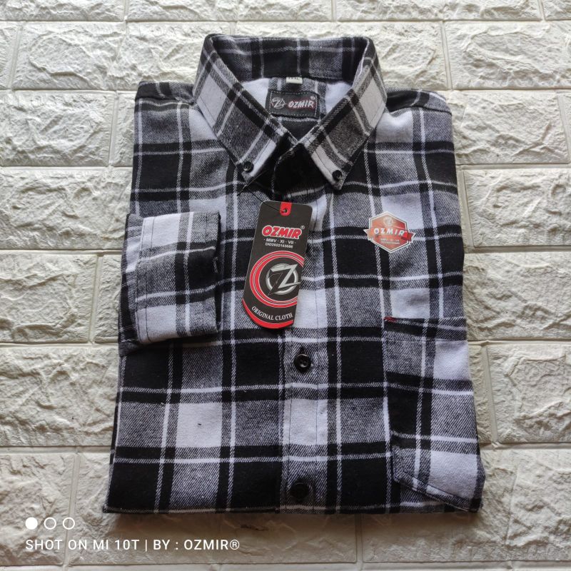 Kemeja Lengan Panjang Kain Flanel - Pria Wanita - Ozmir