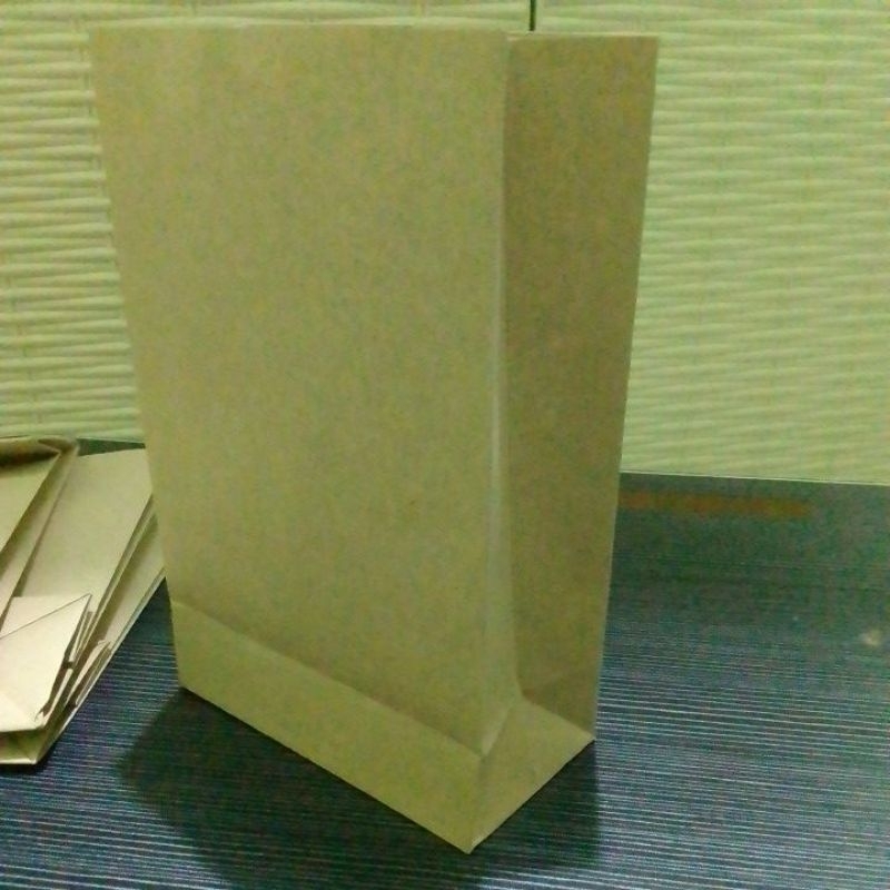 

paper bag tanggung isi 100