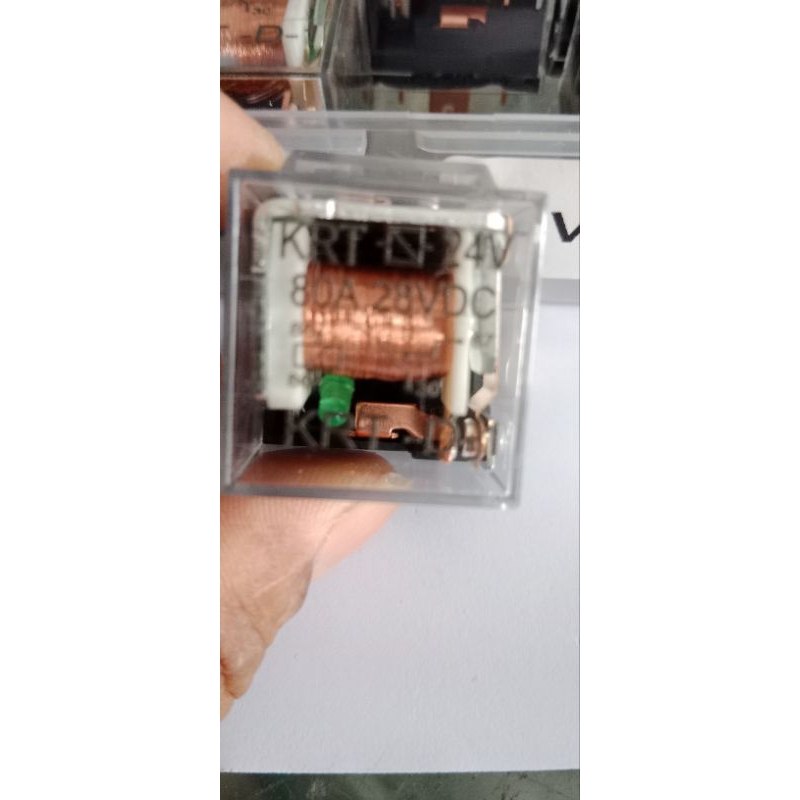 relay 4 kaki 24 volt