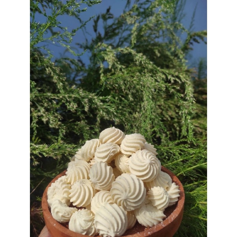 

WADAI SAGU BULAT 250 GRAM