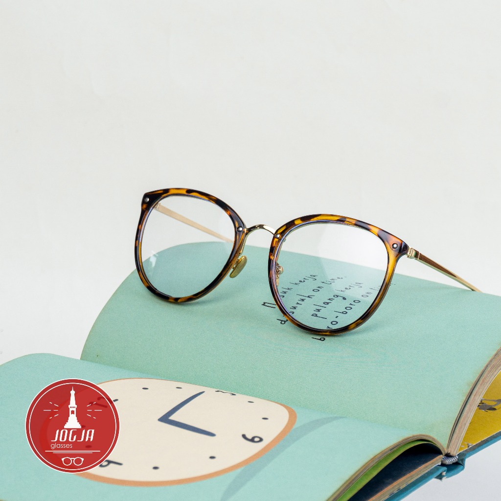 Kacamata Wanita Semi Bulat Kekinian - Tambora 05