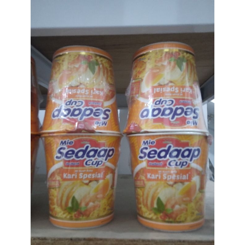 

Sedaap mie Cup kari Spc 81gr