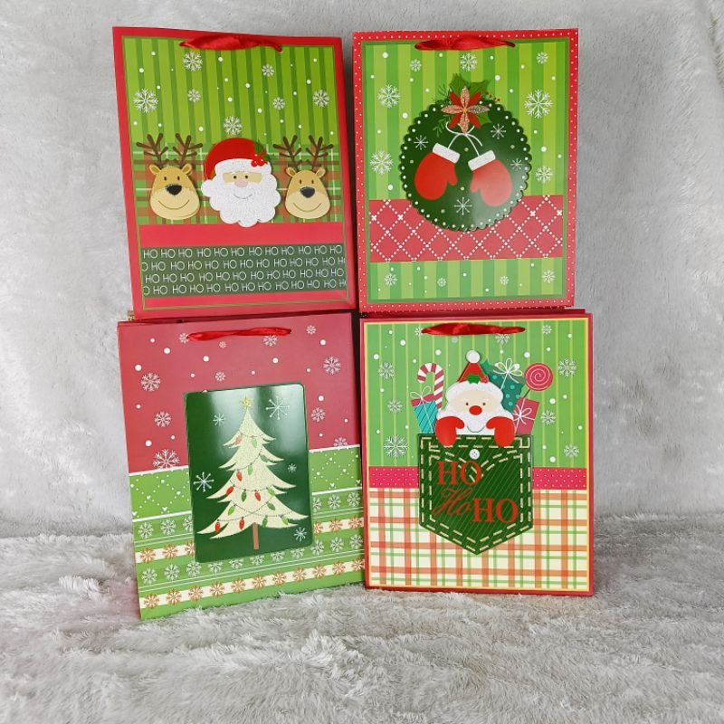 

Goodie Bag Natal Medium 3D Goodie Bag Hampers Christmas Premium Import