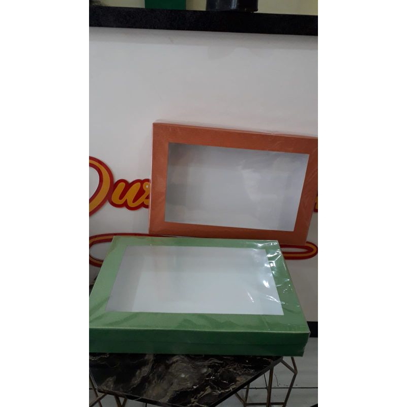 

kardus softbox tempat kado tempat hampers kuker ukuran 30 × 45 t7