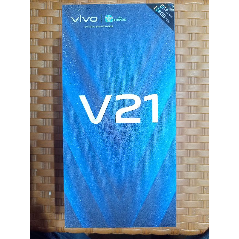 Kardus second original Handphone Vivo V21